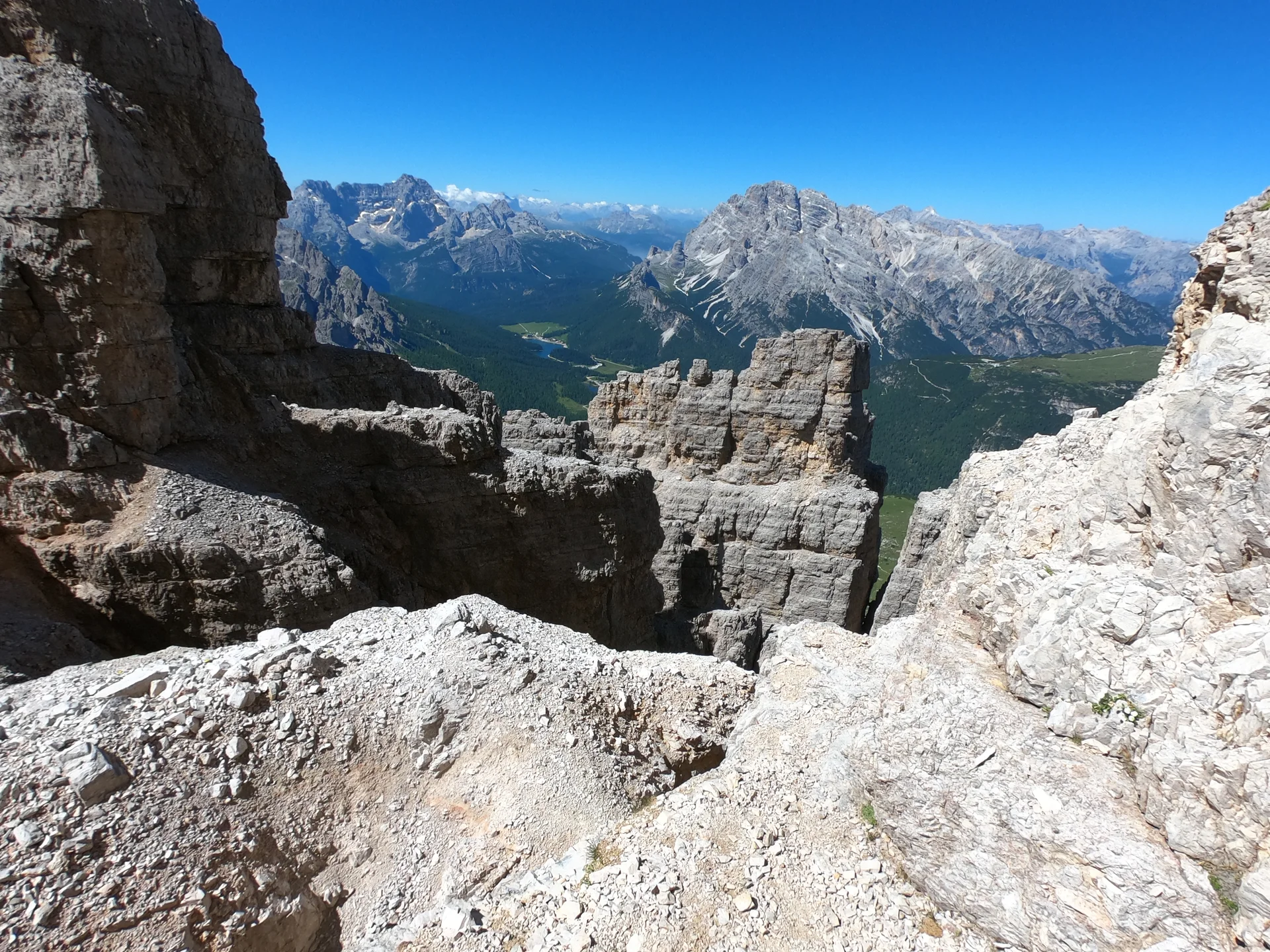 © Oliver Knorre / Monte Sorapis, Misurina See, Monte Cristallo (v.l.n.r.)
