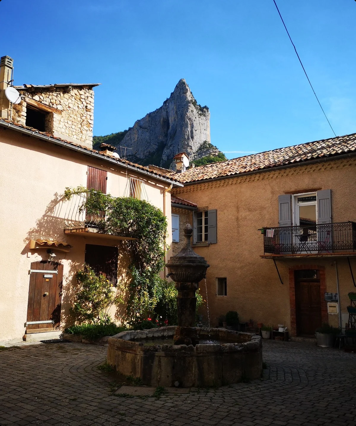 © Roland Brömme / Opierre