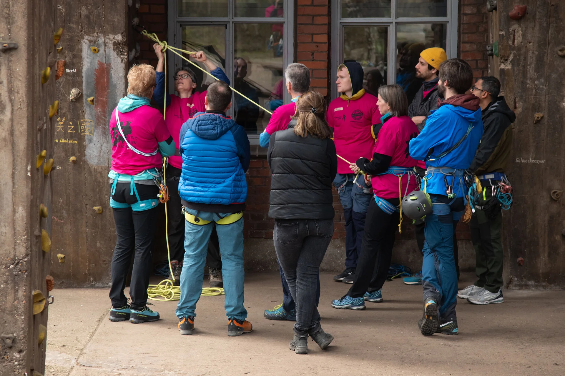 Pink gegen Rassismus | © Walter Weiß