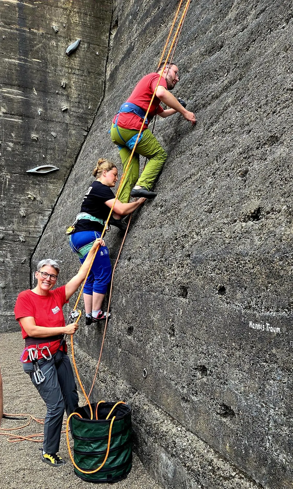 Web, BF | © Andreas Theis