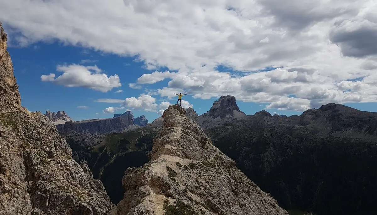 © Blick auf Croda de Lago, Lastoni di Formin, Monte Averau, Croda Negra (v.l.n.r.) / Lena Schürmann