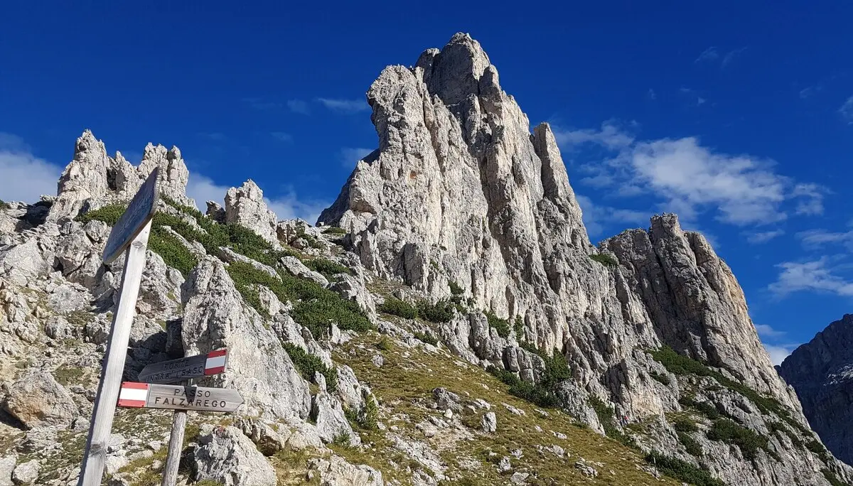 © Blick auf Südkante Hexenstein / Lena Schürmann