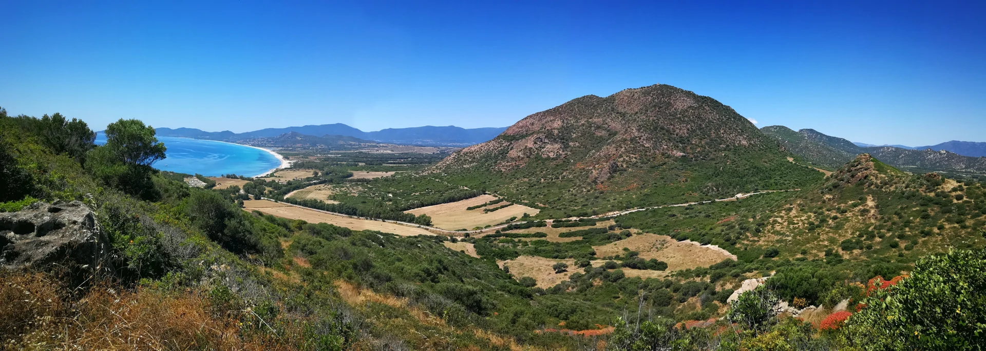 © Oliver Knorre / Blick auf den Monte Ferru und Costa Rei