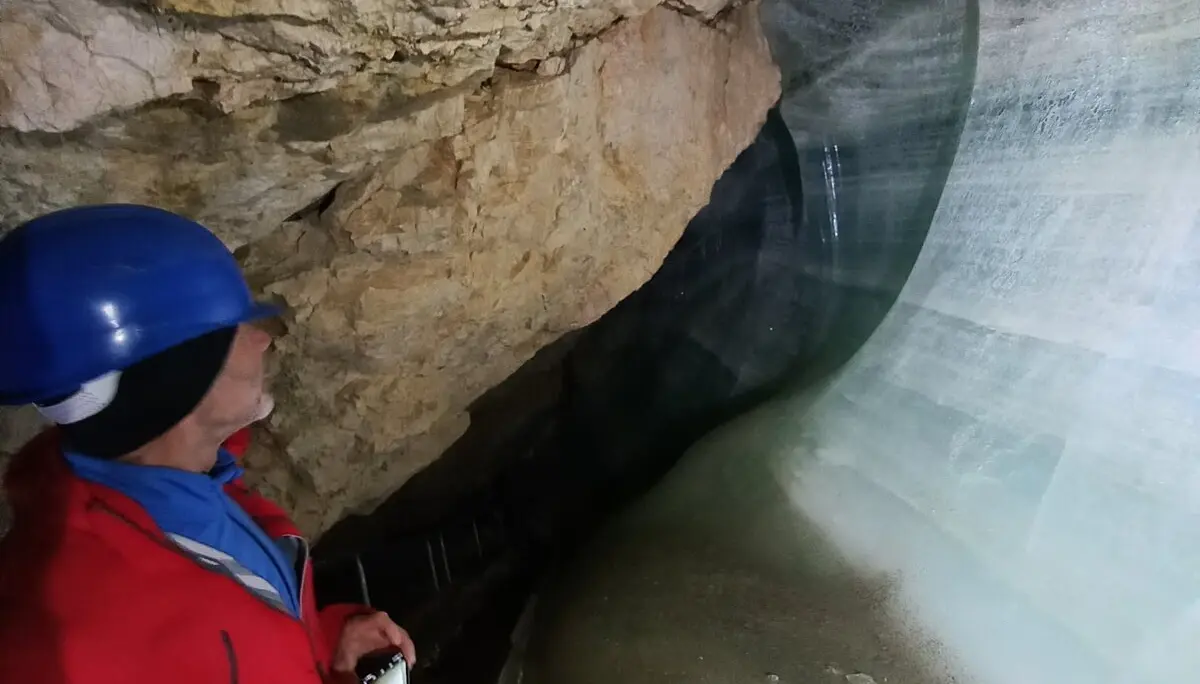 © Markus Mittasch und Eckhard Deflize/Schellenberger Eishöhle