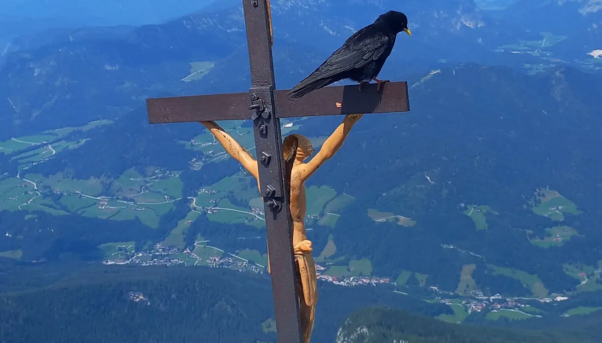 © Markus Mittasch und Eckhard Deflize/Hocheck Gipfelkreuz, Blick auf Ramsau