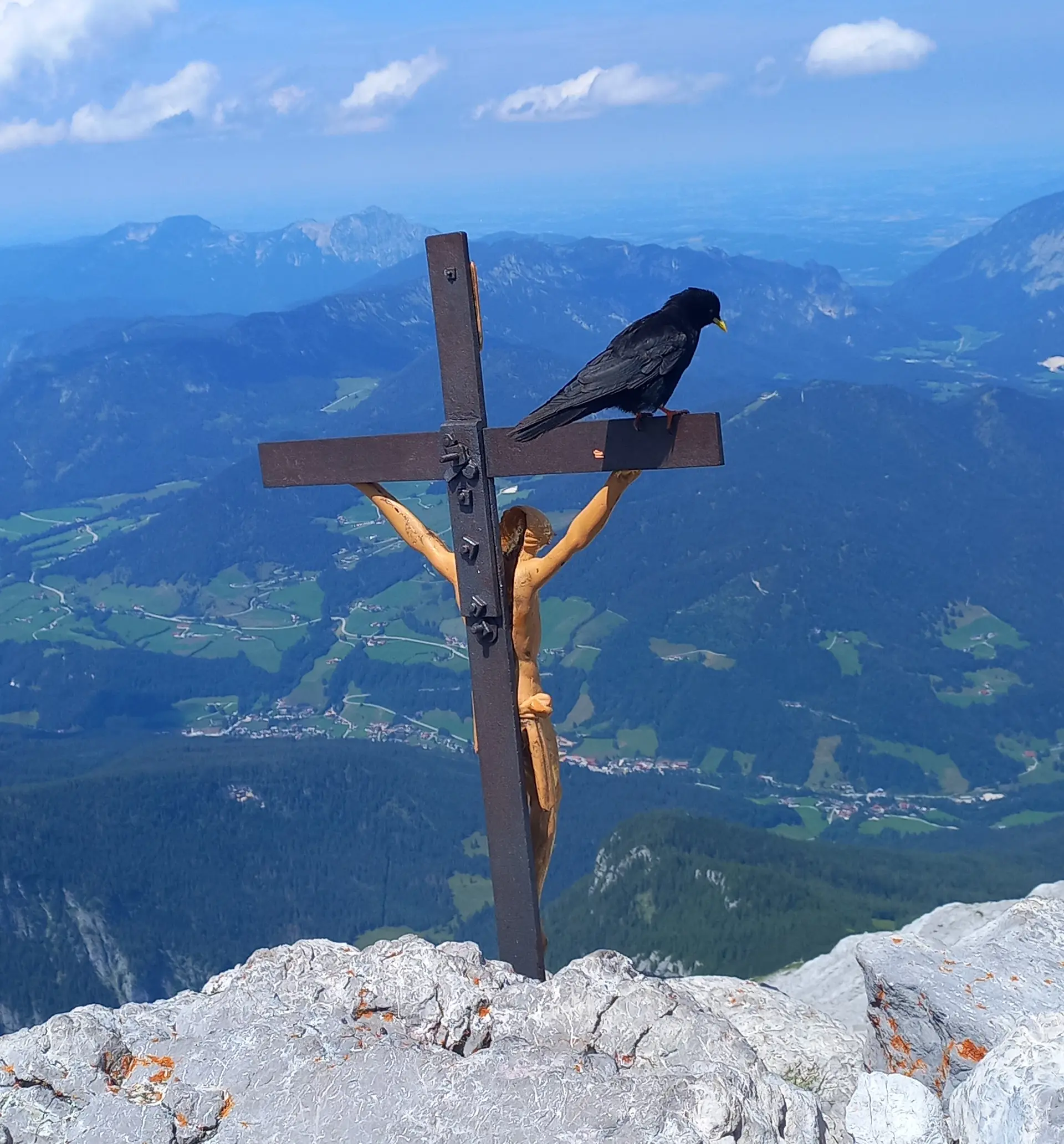 © Markus Mittasch und Eckhard Deflize/Hocheck Gipfelkreuz, Blick auf Ramsau